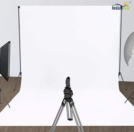 Photo from Amazon of an Issuntex white muslin backdrop